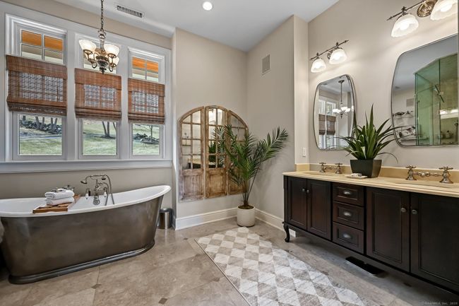 5 Stone Wall Ln, House other with 4 bedrooms, 5 bathrooms and 8 parking in Sherman CT | Image 17