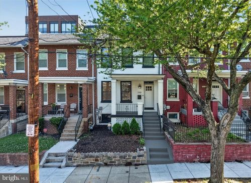 1118 Chicago St Se, WASHINGTON, DC, 20020-5812 | Card Image