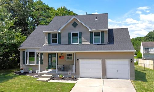 3 Winterberry Rd, Egg Harbor Township, NJ, 08234-4901 | Card Image