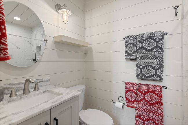 111 Moonstone Loop, House other with 2 bedrooms, 2 bathrooms and null parking in Highlands NC | Image 34