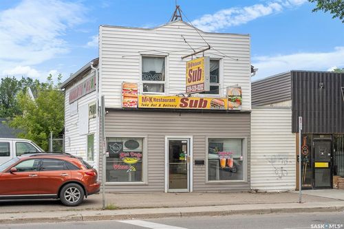 2924 Dewdney Ave, Regina, SK, S4T0X9 | Card Image