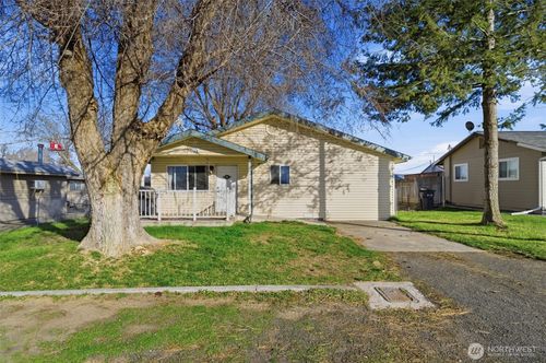762 S 2nd Avenue, Connell, WA, 99326 | Card Image