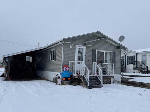 5702 51 St, Edgerton, AB, T0B1K0 | Card Image