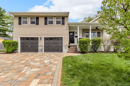 13 Jean Ct, Cornwall On Hudson, NY, 12520-1045 | Card Image