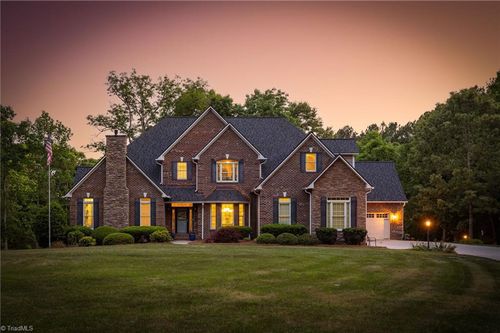 1147 Nc Highway 62 W, High Point, NC, 27263-9752 | Card Image