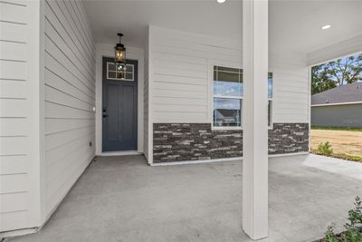 Front Porch | Image 2