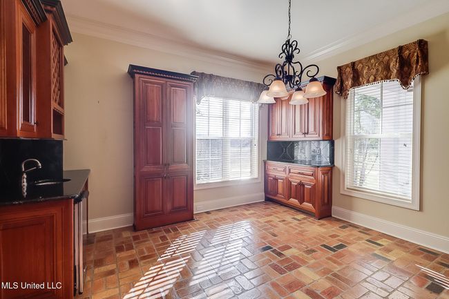 Breakfast area | Image 25