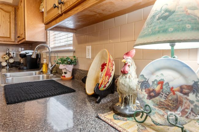 Kitchen | Image 31