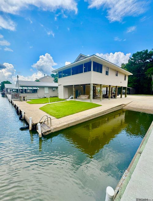 254 Bayou Tranquille Rd, Pierre Part, LA, 70339-4148 | Card Image