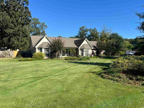 319 Edward St, Pine Bluff, AR, 71602-3617 | Card Image