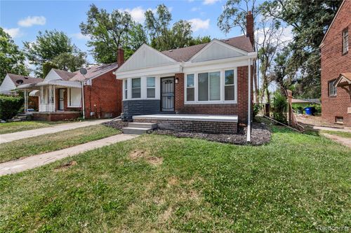 18243 Freeland St, Detroit, MI, 48235-2537 | Card Image