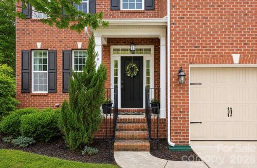 949 Autumn Glen Ct, Lake Wylie, SC, 29710-0107 | Card Image