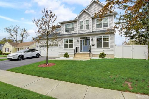 23 Dalton Pl, Edison, NJ, 08817-3106 | Card Image