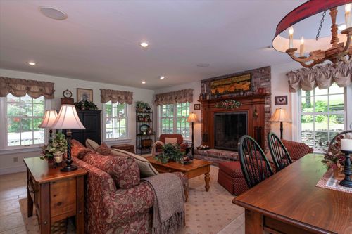 37 Deer Hill Rd, Williamsville, VT, 05362-8813 | Card Image