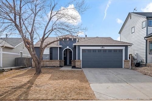 2026 Settlers Dr, Milliken, CO, 80543-3237 | Card Image