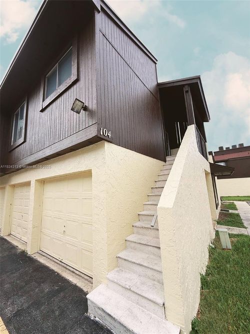 apt-104-5344 Bosque Ln, West Palm Beach, FL, 33415-2681 | Card Image