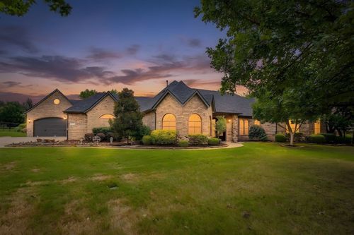 12805 Day Break Trl, Burleson, TX, 76028-3664 | Card Image