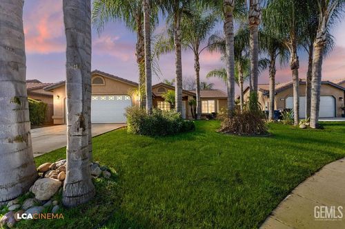 805 Price St, Mc Farland, CA, 93250-1083 | Card Image