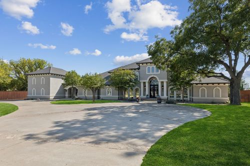 351 S White Chapel Blvd, Southlake, TX, 76092-7312 | Card Image