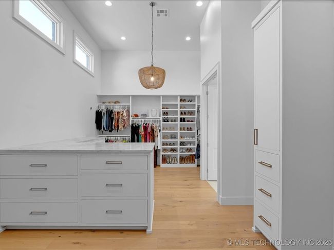 605 E Florence St, House other with 5 bedrooms, 5 bathrooms and null parking in Broken Arrow OK | Image 49