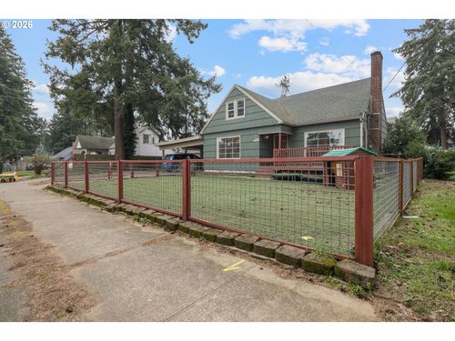 2901 Se 118th Ave, Portland, OR, 97266-1601 | Card Image