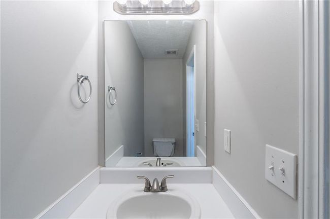 3075 Oakvale Hts, House other with 3 bedrooms, 3 bathrooms and null parking in Decatur GA | Image 7