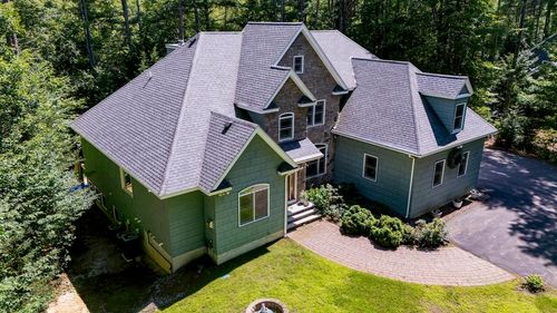 189 Poliquin Dr, Conway, NH, 03818-5803 | Card Image