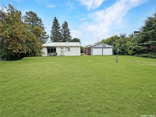 211 Municipal Rd, Paynton, SK, S0M2J0 | Card Image