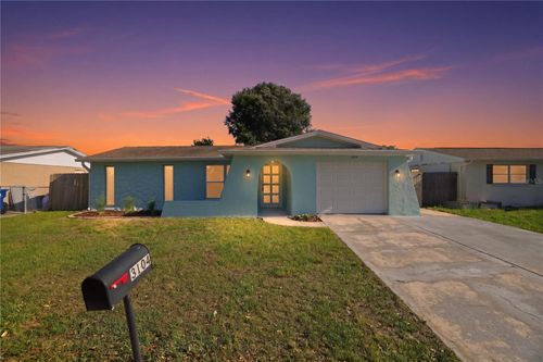 3104 Salisbury Dr, HOLIDAY, FL, 34691-4741 | Card Image