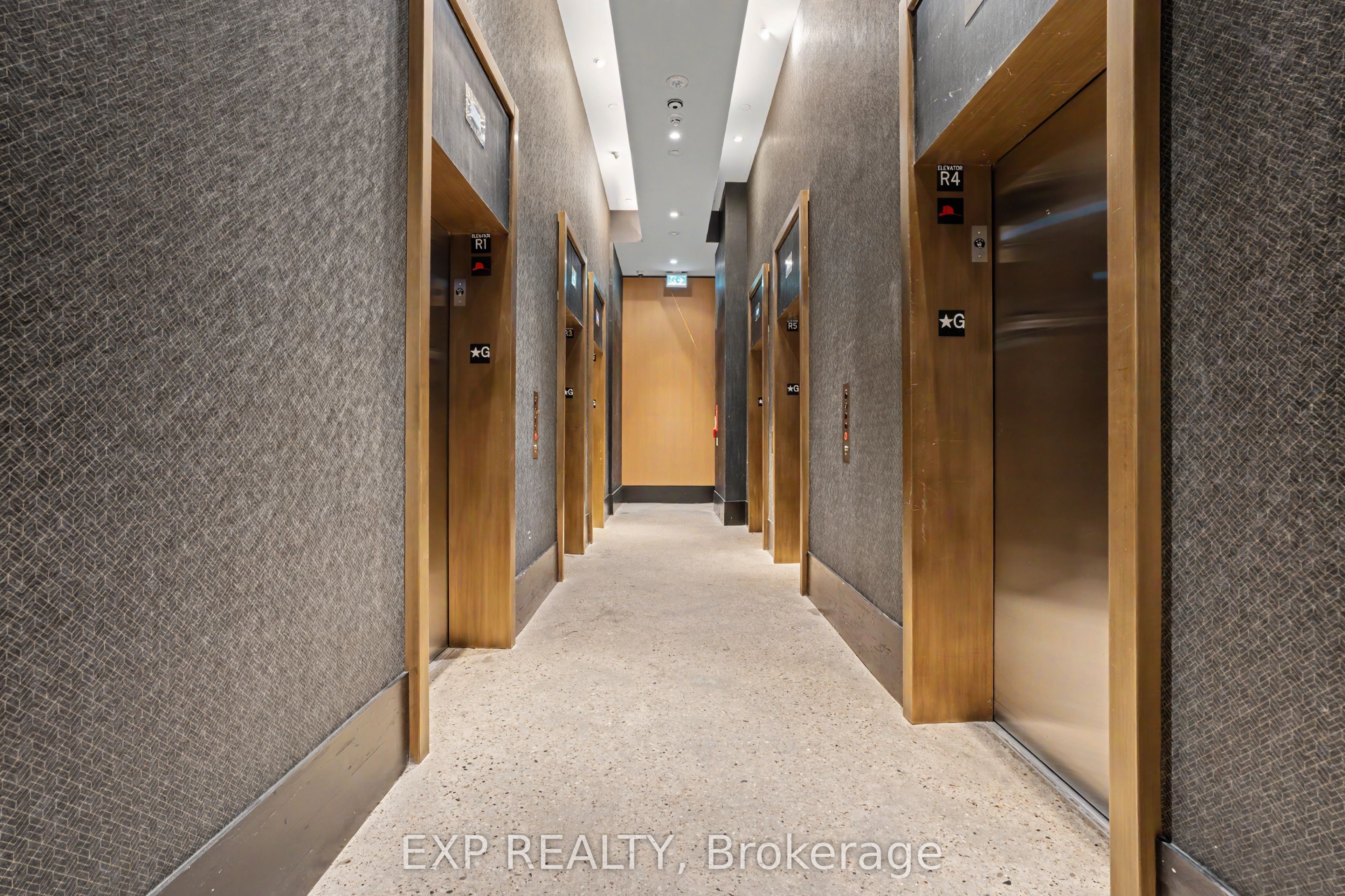 Residential in Vaughan 4