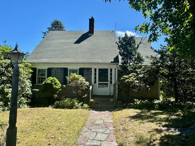 160 Causeway Road, House other with 3 bedrooms, 2 bathrooms and null parking in Vineyard Haven MA | Image 1