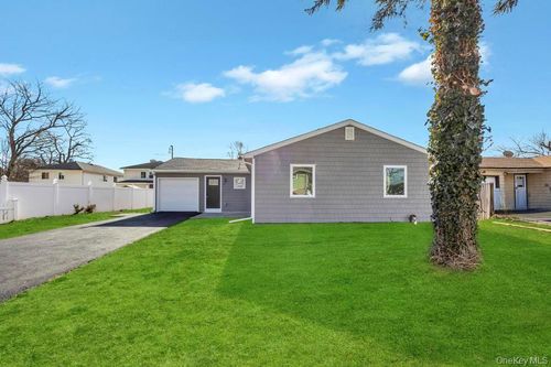 15 Marshall St, Massapequa, NY, 11758-5437 | Card Image