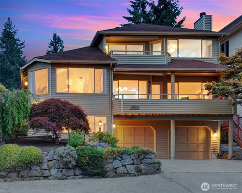 12520 9th Ave Nw, Seattle, WA, 98177-4304 | Card Image