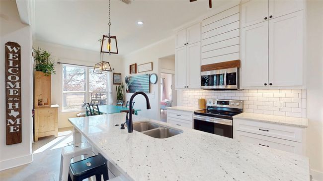 18358 Timber Oaks Dr, House other with 4 bedrooms, 2 bathrooms and null parking in Lindale TX | Image 11