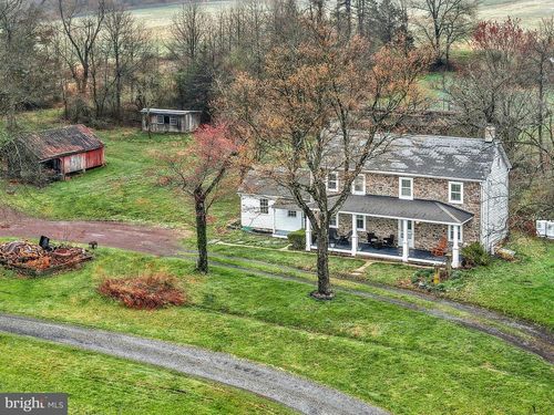 4196 Tollgate Rd, New Hope, PA, 18938-9764 | Card Image
