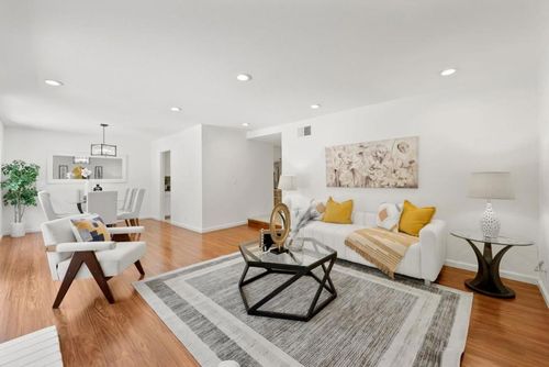 22883 Longdown Rd, Cupertino, CA, 95014 | Card Image