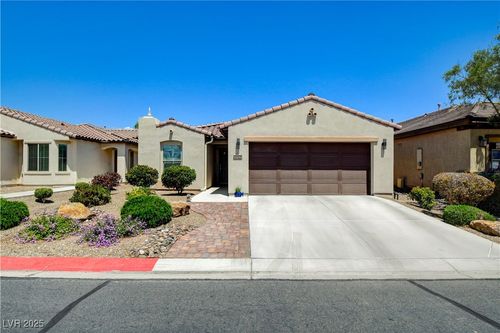 3712 Rocklin Peak Ave, North Las Vegas, NV, 89081-5263 | Card Image