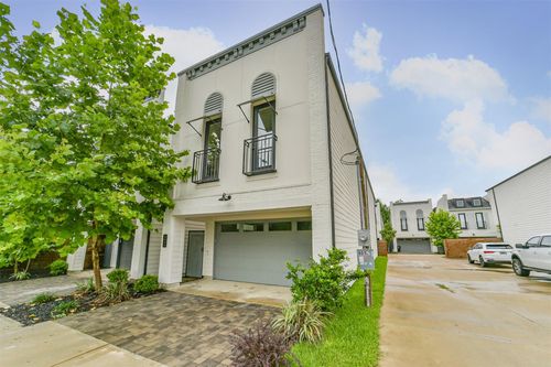 a-801 Fisher St, Houston, TX, 77018-5321 | Card Image