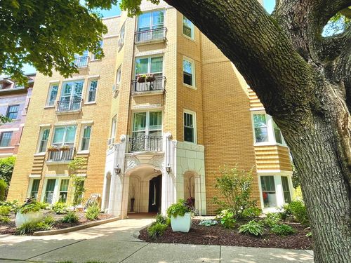 g-227 N Grove Ave, Oak Park, IL, 60302-2043 | Card Image