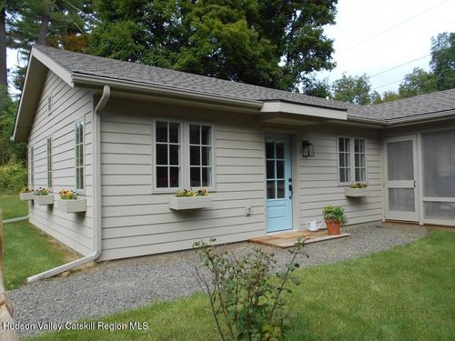 555 Mountain View Ave, Hurley, NY, 12443-5621 | Card Image