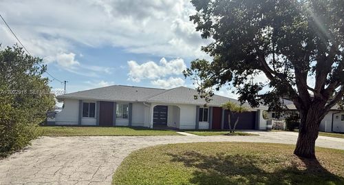 111 E North Shore Ave, Fort Myers, FL, 33917-5323 | Card Image