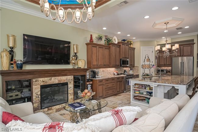 8106 Felisa Ct, House other with 3 bedrooms, 4 bathrooms and null parking in FORT MYERS FL | Image 7