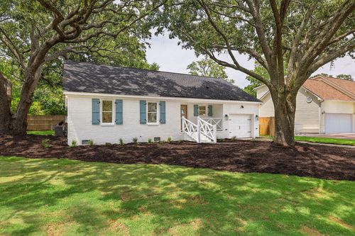 1154 Island View Dr, Mount Pleasant, SC, 29464-4249 | Card Image