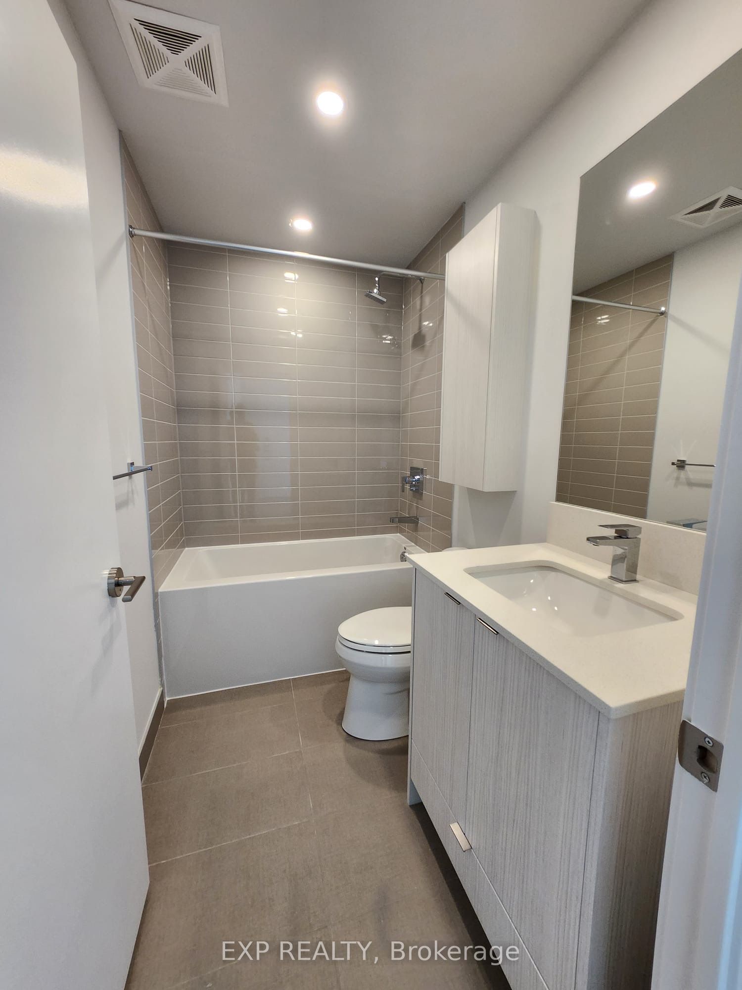 Residential Lease in Mississauga 5