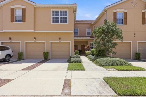 6-102-3717 Parkridge Cir, SARASOTA, FL, 34243-1455 | Card Image