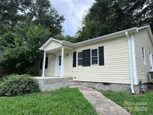317 S Ransom St, Gastonia, NC, 28052-3925 | Card Image