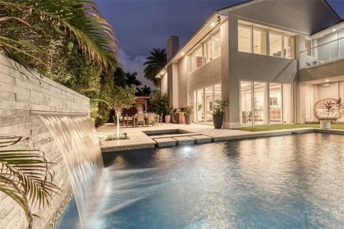 524 Se 26th Ave, Fort Lauderdale, FL, 33301-2706 | Card Image