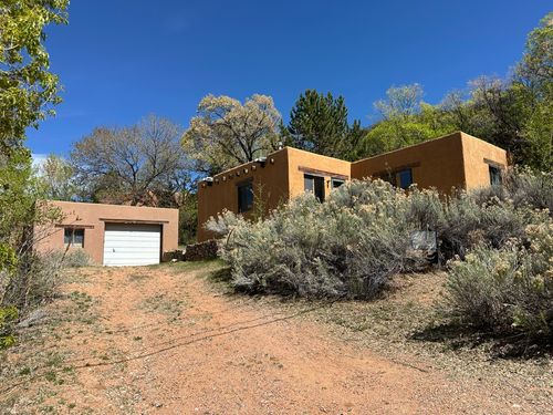 1710 Canyon Rd, Santa Fe, NM, 87501-6110 | Card Image