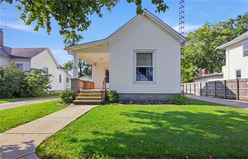 1309 Champaign Ave, Mattoon, IL, 61938-3069 | Card Image