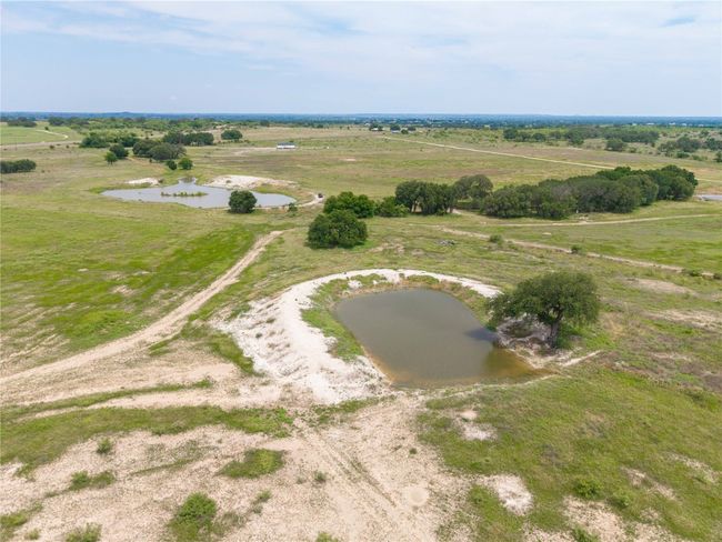 1183 Us Highway 84 W, Home with 3 bedrooms, 3 bathrooms and null parking in Mullin TX | Image 15